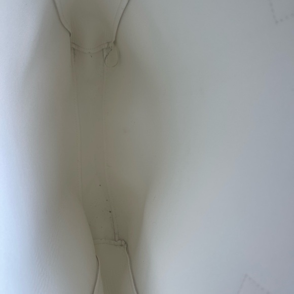 Givenchy Parfume Gold Handbag 15” x 15” - Picture 6 of 6